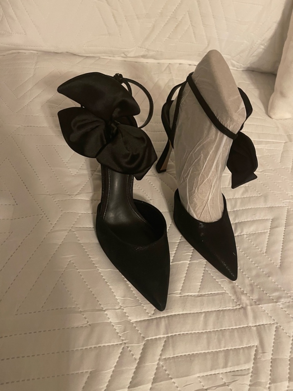 Sam Edelman Black Pointed-Toe Heels with Bow Ankle Strap 4 inch heel